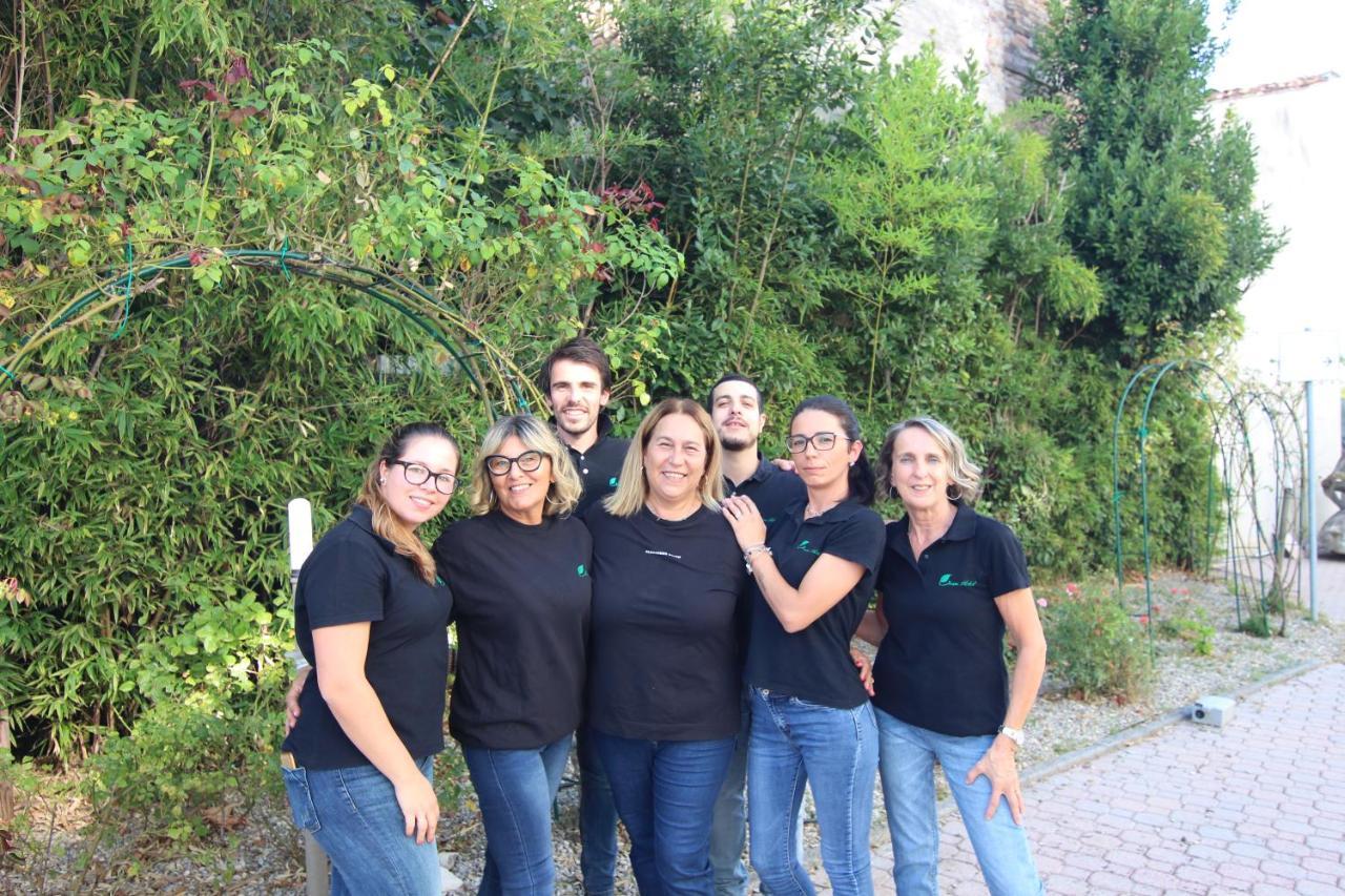 Green Hotel Poviglio  Bagian luar foto