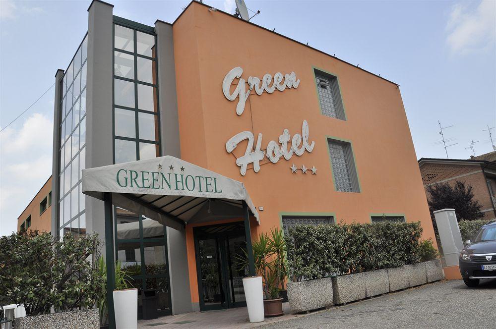 Green Hotel Poviglio  Bagian luar foto